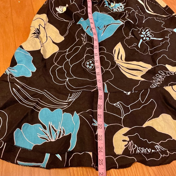 John Paul Richard Linen Blue and Black Floral Skirt - Picture 3 of 10